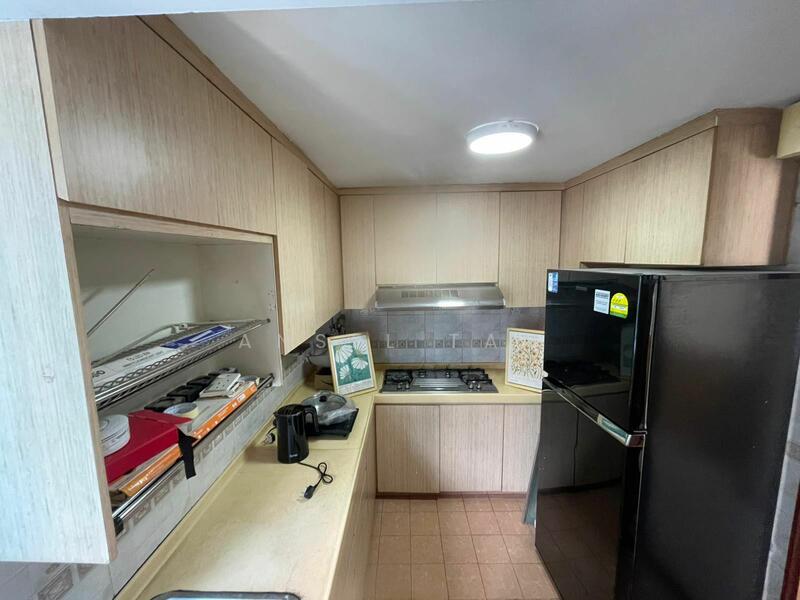 Walk to Bedok Reservoir MRT - Common Room for Lease, Bedok / Upper East Coast, Room Rental, 120 sqft, Condominium For Rent, by Ansel Tan, 60165911 - PropertyGuru.com.sg