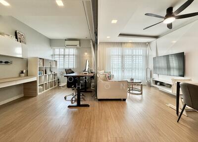 For Sale - 440B Fernvale Link