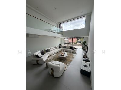 For Sale - Brand New 2.5 Storey Inter-Terrace with Lift & Mezzanine in D20