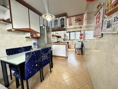 For Sale - 130 Bishan Street 12