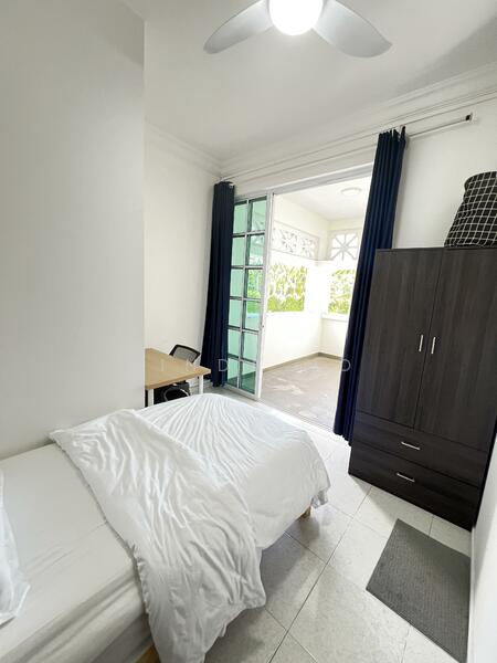 For Rent - Villa De West