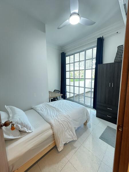 For Rent - Villa De West