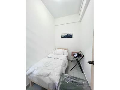 For Rent - Villa De West