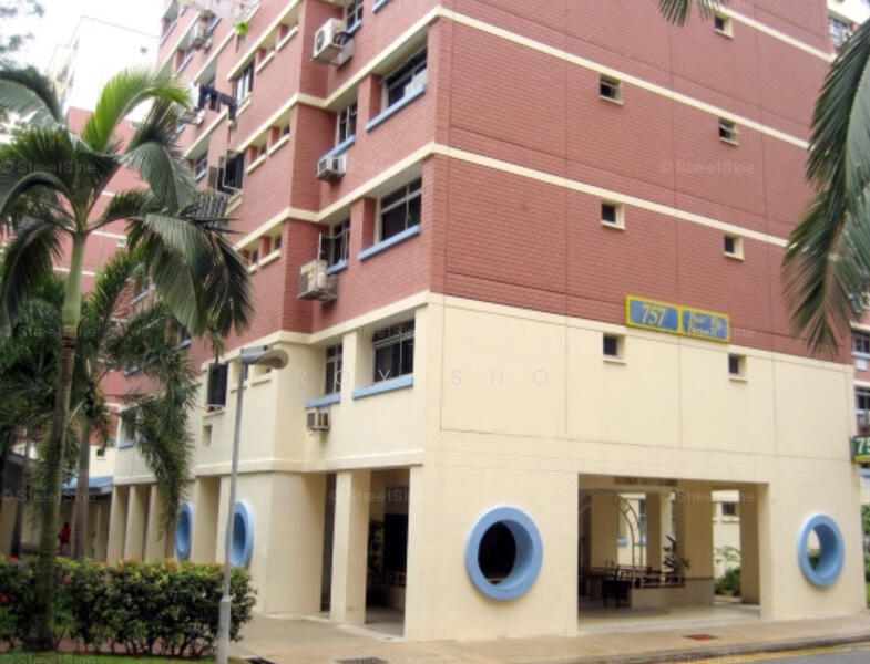 For Rent - 757 Pasir Ris Street 71