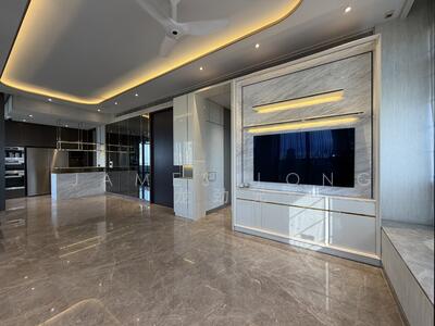 For Rent - Nouvel 18