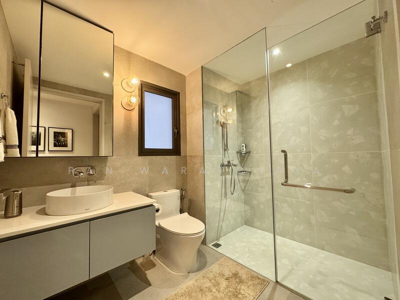 Common Bathroom