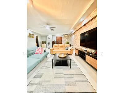 For Sale - 537 Woodlands Drive 16