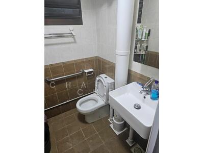 For Rent - 561 Ang Mo Kio Avenue 10