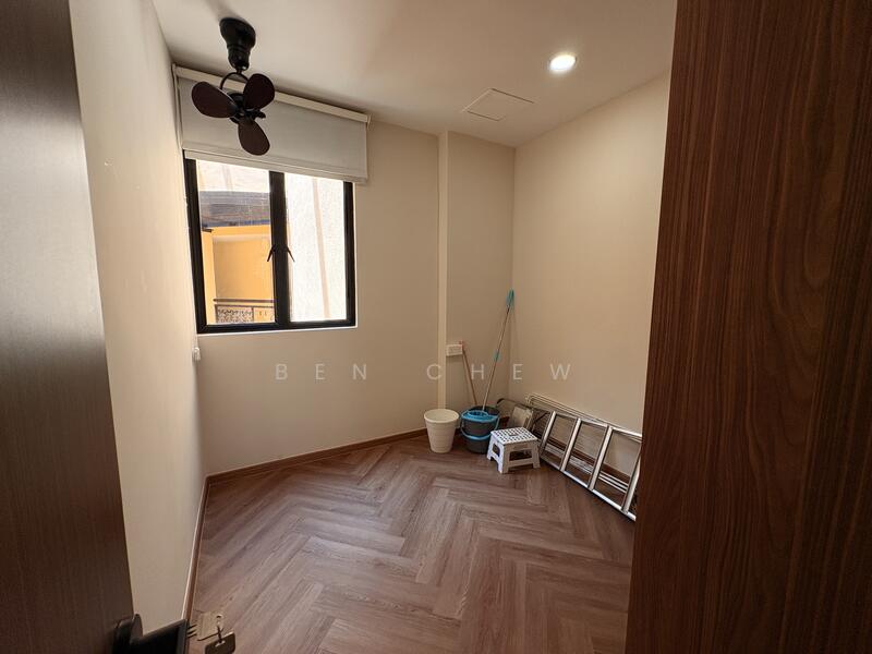 For Rent - Dover Parkview