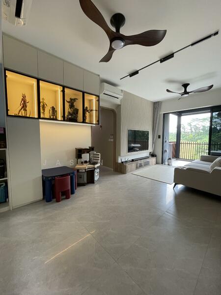 Living & Dining Areas