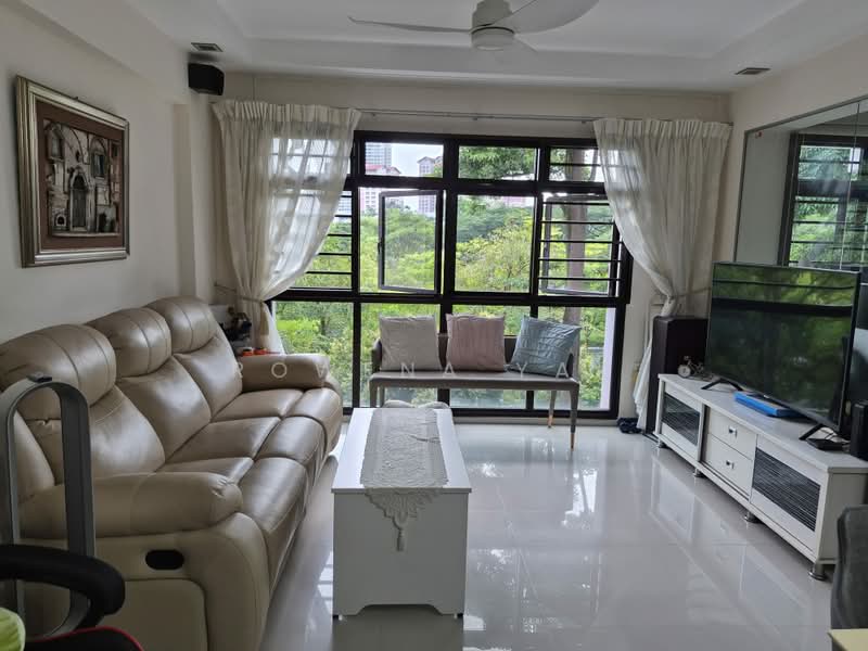 309A Ang Mo Kio Street 31, 309A Ang Mo Kio Street 31, 3 Bedrooms, 1,183 sqft, HDB Flat For Sale, by Rowena Yap, 60167166 - Living Room - PropertyGuru.com.sg