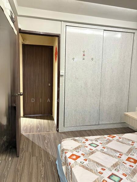 For Rent - 102 Aljunied Crescent