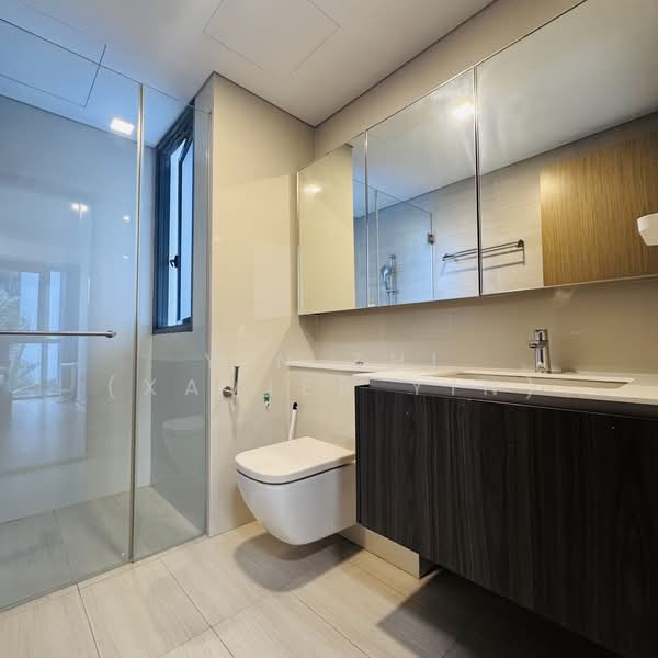 Lakeville, 11 Jurong Lake Link, 3 Bedrooms, 1,163 sqft, Condominium For Rent, by Yin Zhi (Xavier Yin), 60167231 - Bathroom - PropertyGuru.com.sg