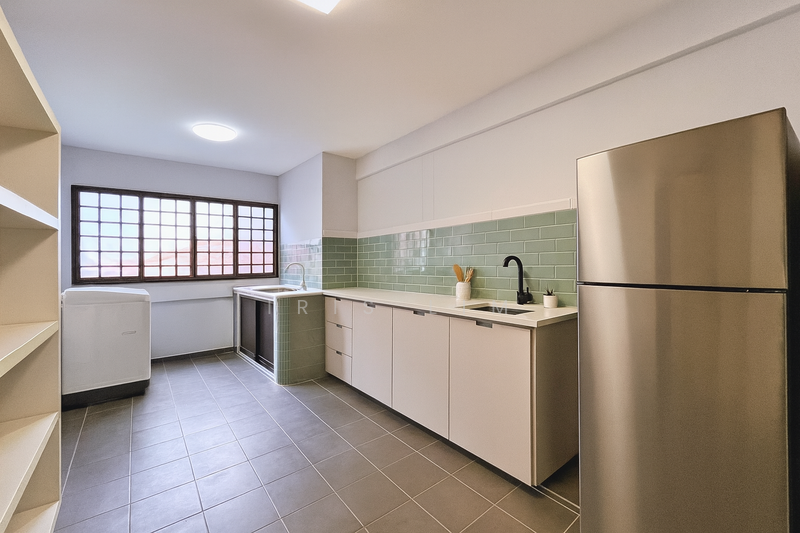 For Sale - 301 Jurong East Street 32