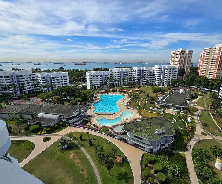 Sea and Pool View from balcony