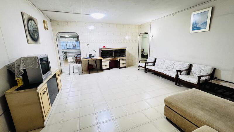 For Sale - 165 Bukit Batok West Avenue 8