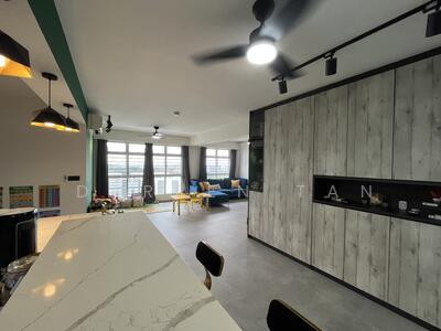 For Sale - 409D Northshore Drive