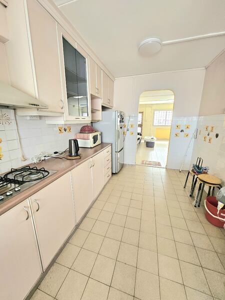 For Sale - 274 Yishun Street 22