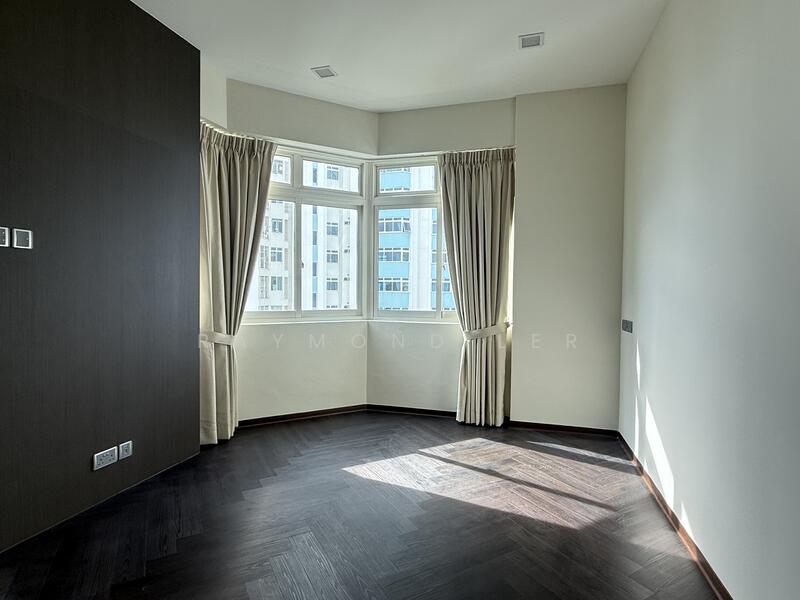 For Rent - The Waterside