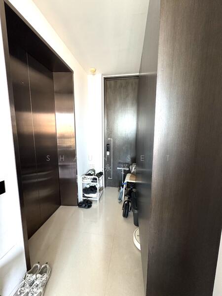 For Sale - Scotts Square