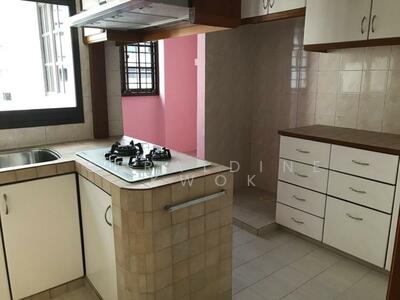 For Rent - 227C Compassvale Drive