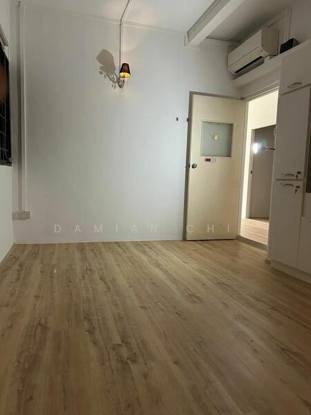 Maju Avenue, Maju Avenue, 1,040 sqft, Shop / Shophouse For Rent, by Damian Chia, 60167573 - Bedroom - CommercialGuru.com.sg