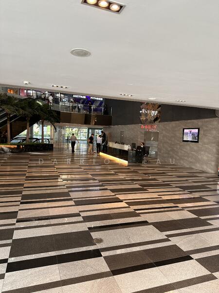 The Concourse, 300 Beach Road, Beach Road / Bugis / Rochor, 1,410 sqft, Office For Rent, by Darrion Lau, 60167642 - Lobby - CommercialGuru.com.sg