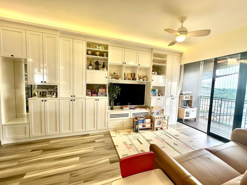 For Rent - Riverparc Residence