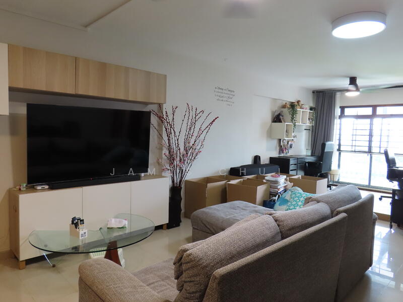 For Rent - 18 Dover Crescent