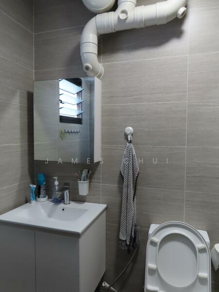 For Rent - 18 Dover Crescent