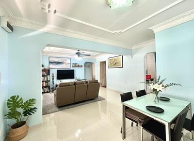 For Sale - 813 Jurong West Street 81