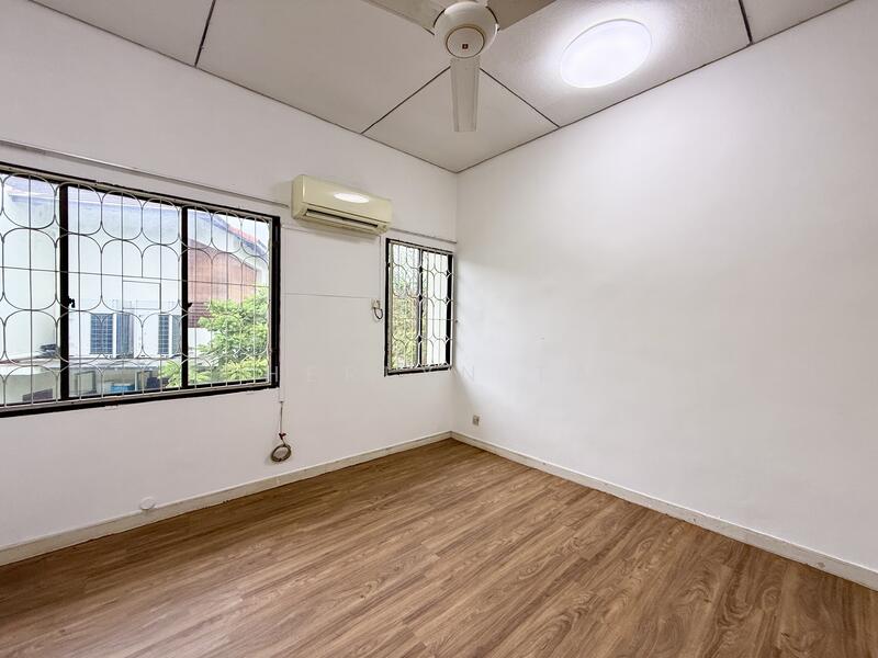 For Rent - Sunset way
