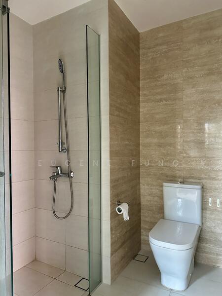 For Rent - Thomson Three