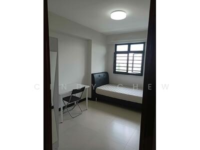For Rent - 592C Montreal Ville
