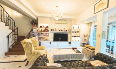 For Sale - 5 Bedrooms Semi-Detached House