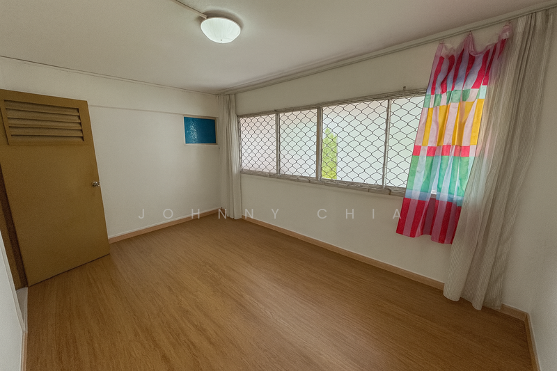 For Sale - 114 Clementi Street 13