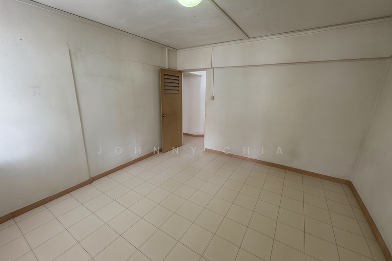 For Sale - 114 Clementi Street 13