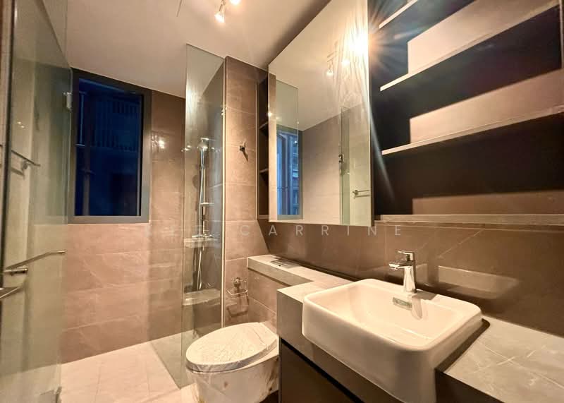 Parc Clematis Condominium For Sale at S$ 2,100,000 | PropertyGuru Singapore - Bathroom