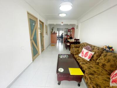 For Sale - 643 Ang Mo Kio Avenue 5