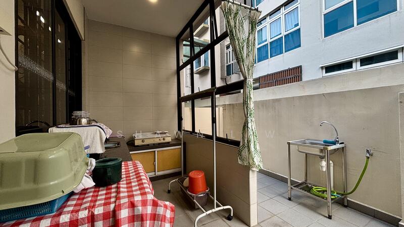 Outdoor Kitchen