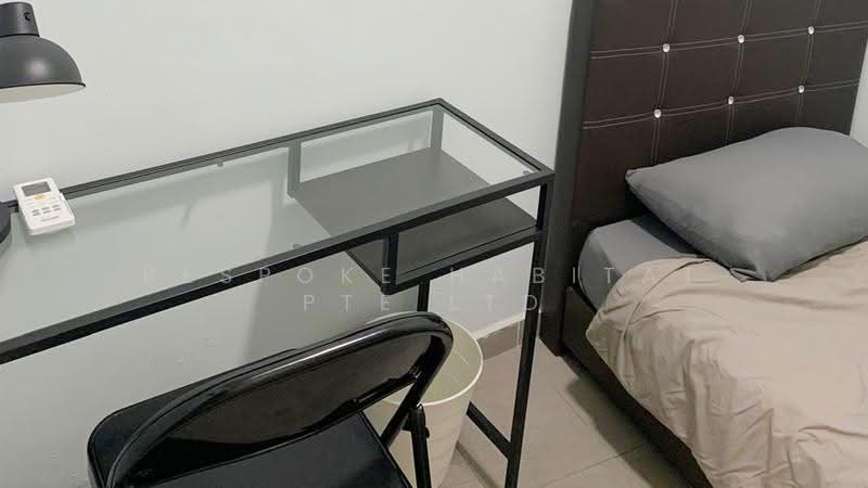 Lakepoint Condo, 2 Lakepoint Drive, Boon Lay / Jurong / Tuas, Room Rental, 100 sqft, Condominium For Rent, by Bespoke Habitat Pte Ltd, 60168363 - 06-12 ECON7 - PropertyGuru.com.sg