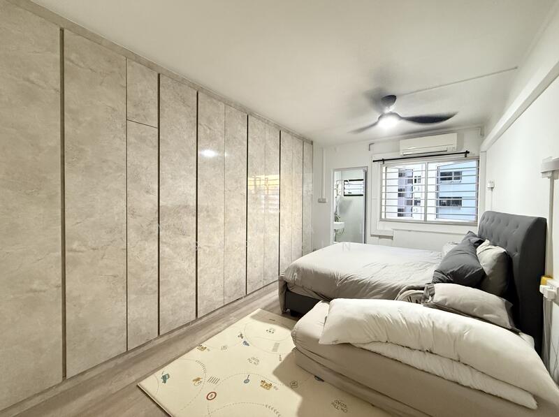 For Sale - 881 Tampines Street 84