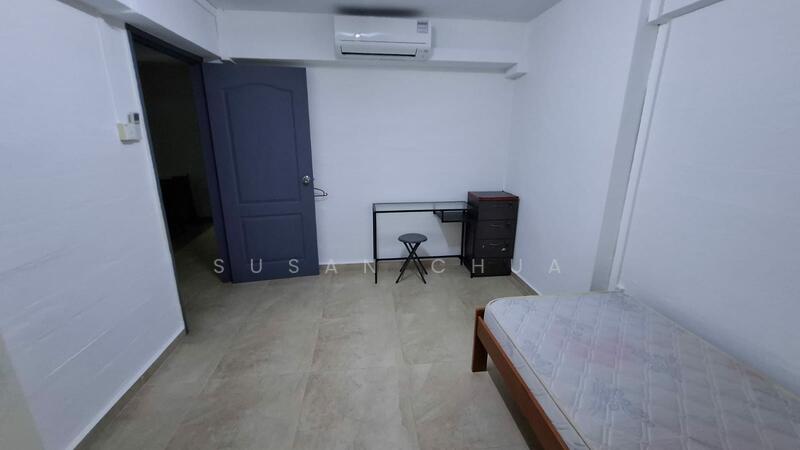 For Rent - 211 Boon Lay Place