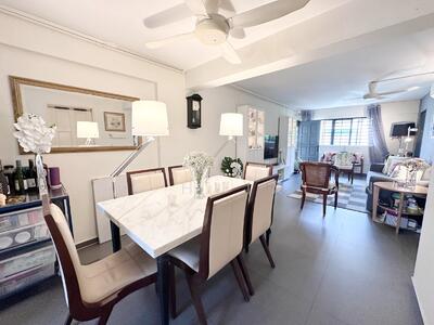 For Sale - 233 Jurong East Street 21