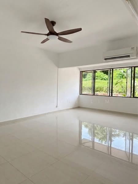 D21 Along Clementi Road Semi-D, , 4 Bedrooms, 4,600 sqft, Semi-Detached House For Sale, by Jasmine Lim, 60168531 - Bedroom - PropertyGuru.com.sg