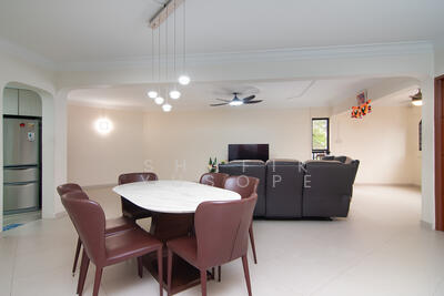 For Sale - 110 Bukit Batok West Avenue 6