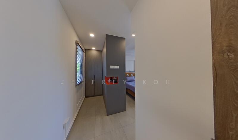 Master Bedroom Walk-in Wardrobe 