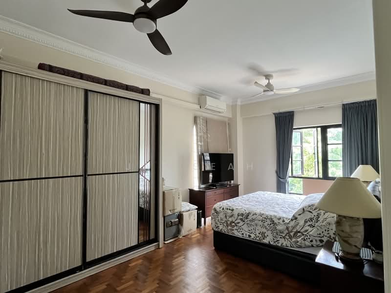 Chiltern Park Condominium For Sale at S$ 2,075,000 | PropertyGuru Singapore - Bedroom