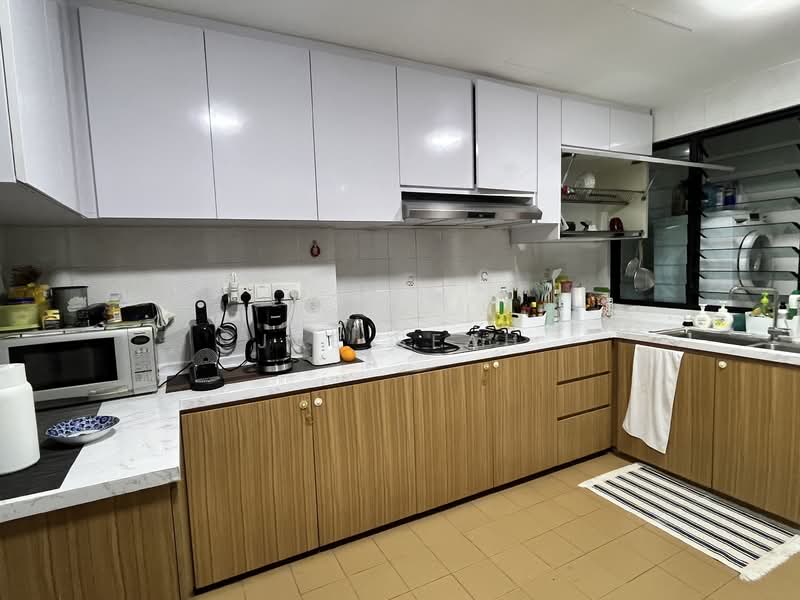 Chiltern Park Condominium For Sale at S$ 2,075,000 | PropertyGuru Singapore - Kitchen