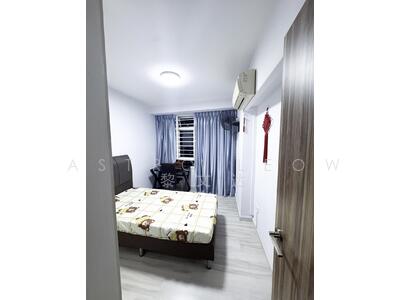 For Rent - 265A Compassvale Link